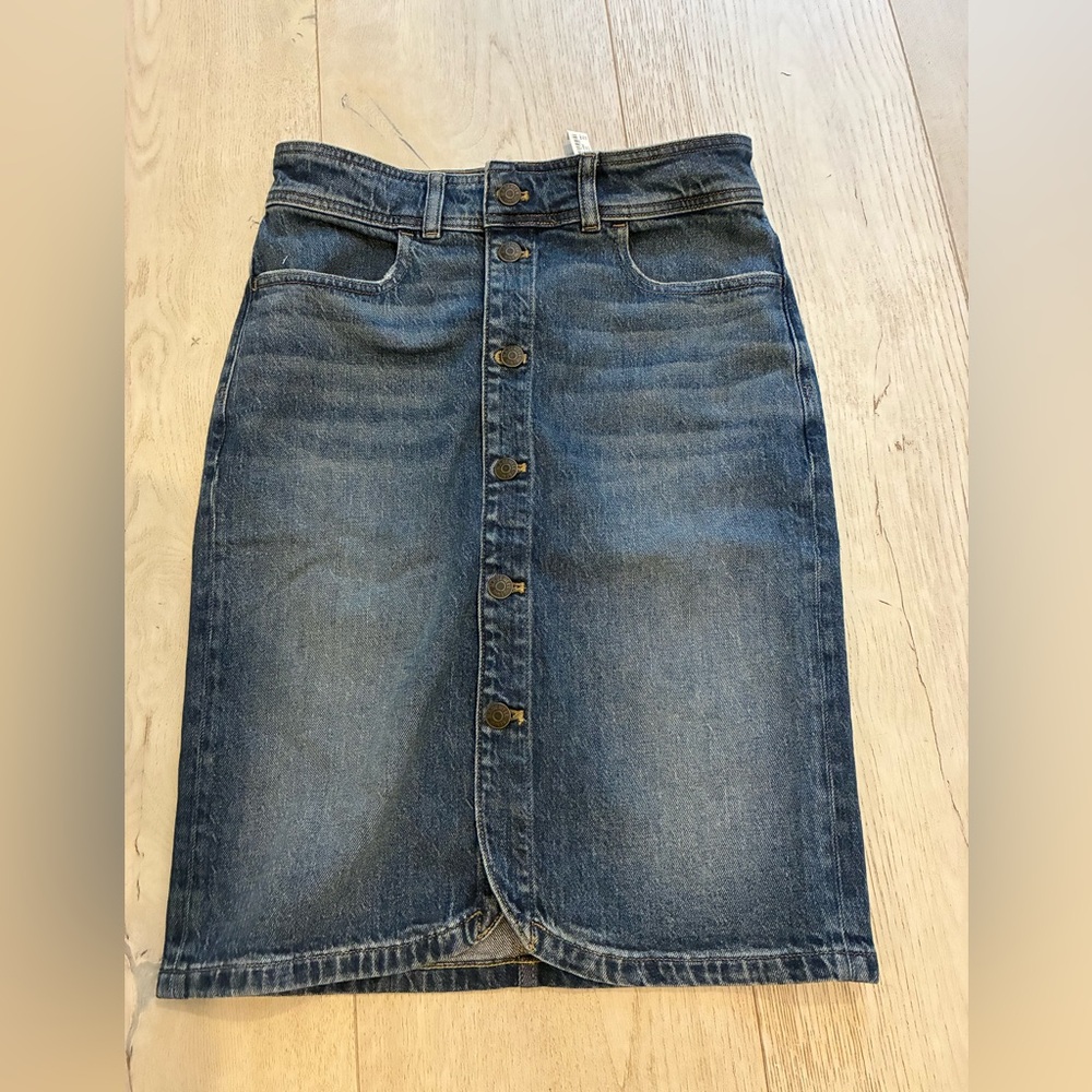 Madewell Blue Denim Skirt NWT 26